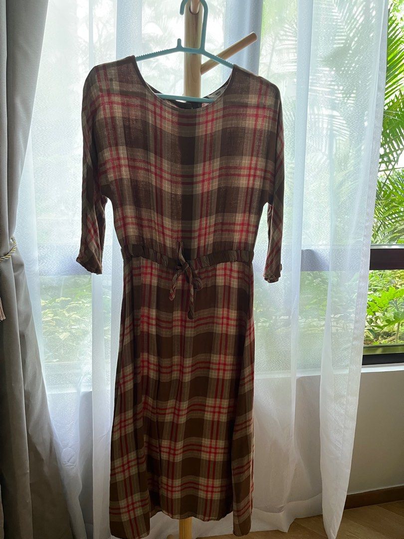 Red plaid sale midi dress