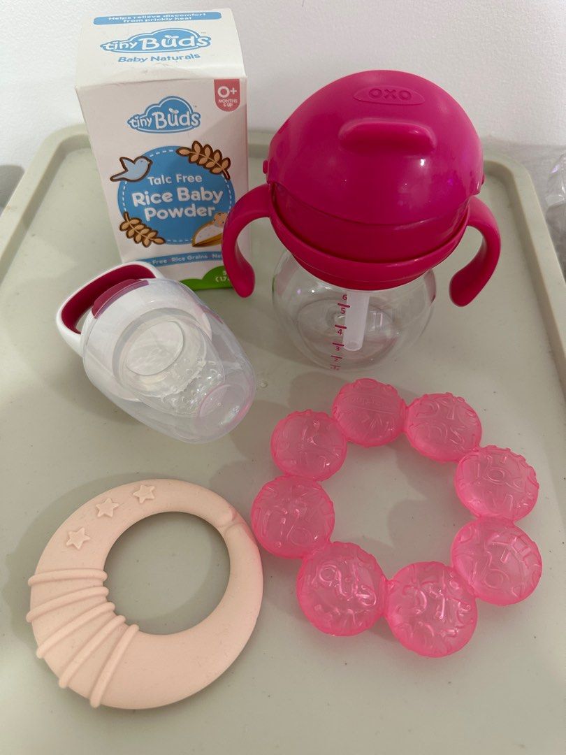 Bundle Oxotot, Hegen, Infantino (Category: Weaning & Toddler Feeding) located in Las Pinas. Submitted by marmarmar27 (Listing ID 1229466707, Image 1). Description: Oxotot Sippy Straw Cup Oxotot Self Feeder Hegen Teether Infantino Teether Tiny Buds Ruce Powder (unopened).