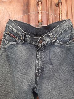 Celana jeans pendek