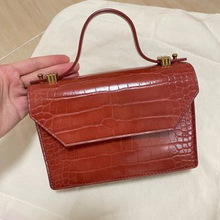 （分類：）位於 。 由 3slisa 提交（商品編號 1229539126，圖片 1）。簡介： 。