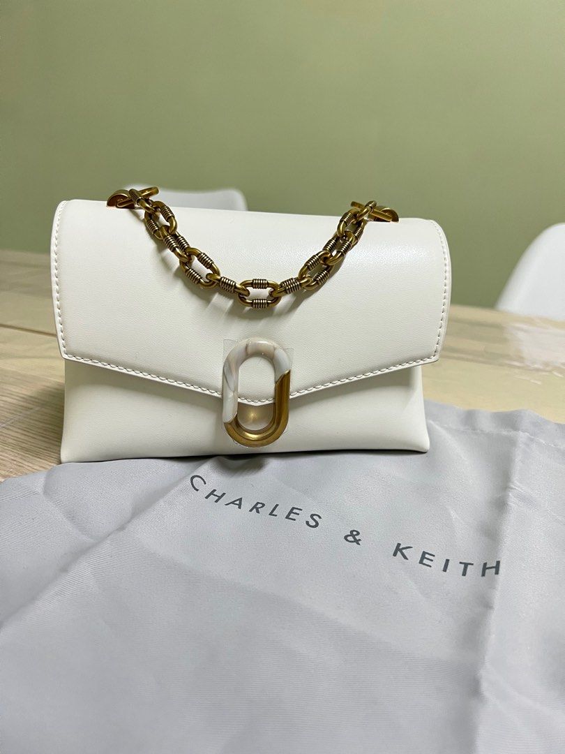 Envelope bag with strap shop