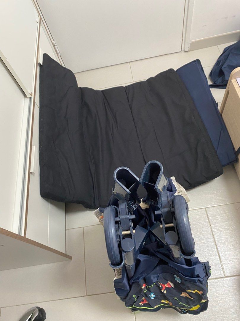 Childcare travel cot mattress Sesame Street, 兒童＆孕婦用品, 兒童傢具, 兒童傢具 嬰兒