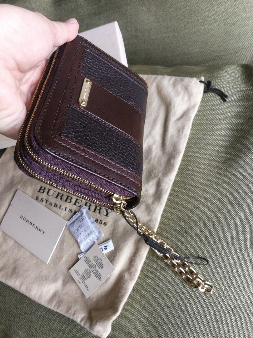 Burberry wallet top clearance