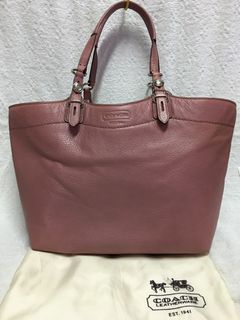 (Category: ) located in . Submitted by rethrifts (Listing ID 1229605770, Image 1). Description: .