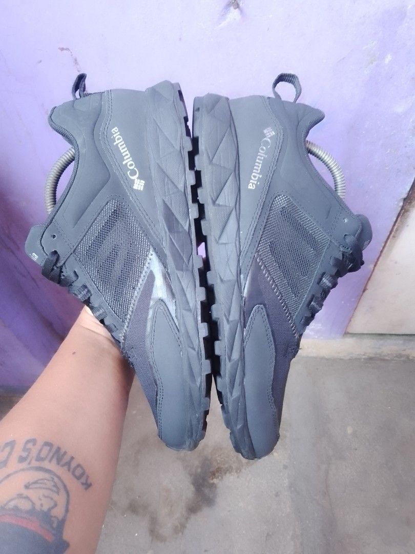 Columbia Flow District Hiking Trail Black Outdoor Shoes, Men's Fashion