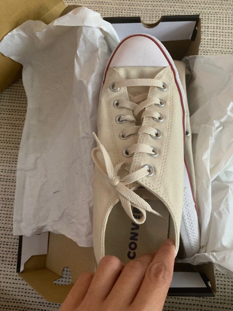 Converse Chuck Taylor All Star Unisex Adult s Sneaker Ivory UK 8