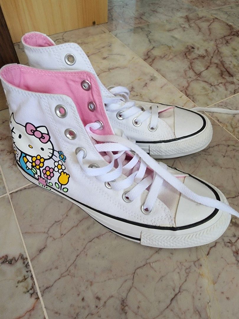Hello kitty high top on sale converse