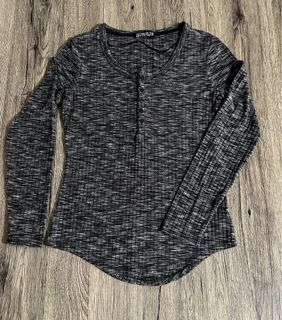 (Category: ) located in . Submitted by tradesecret (Listing ID 1229529762, Image 1). Description: .