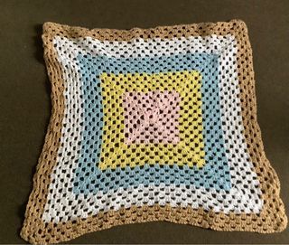 Crochet throw blankets
