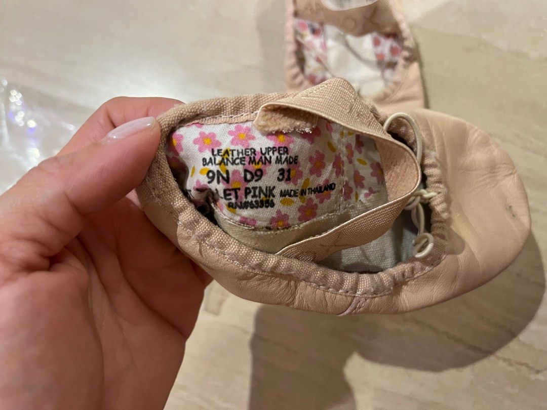 Daisy Ballet Shoes Size 9N 15cm Capezio
