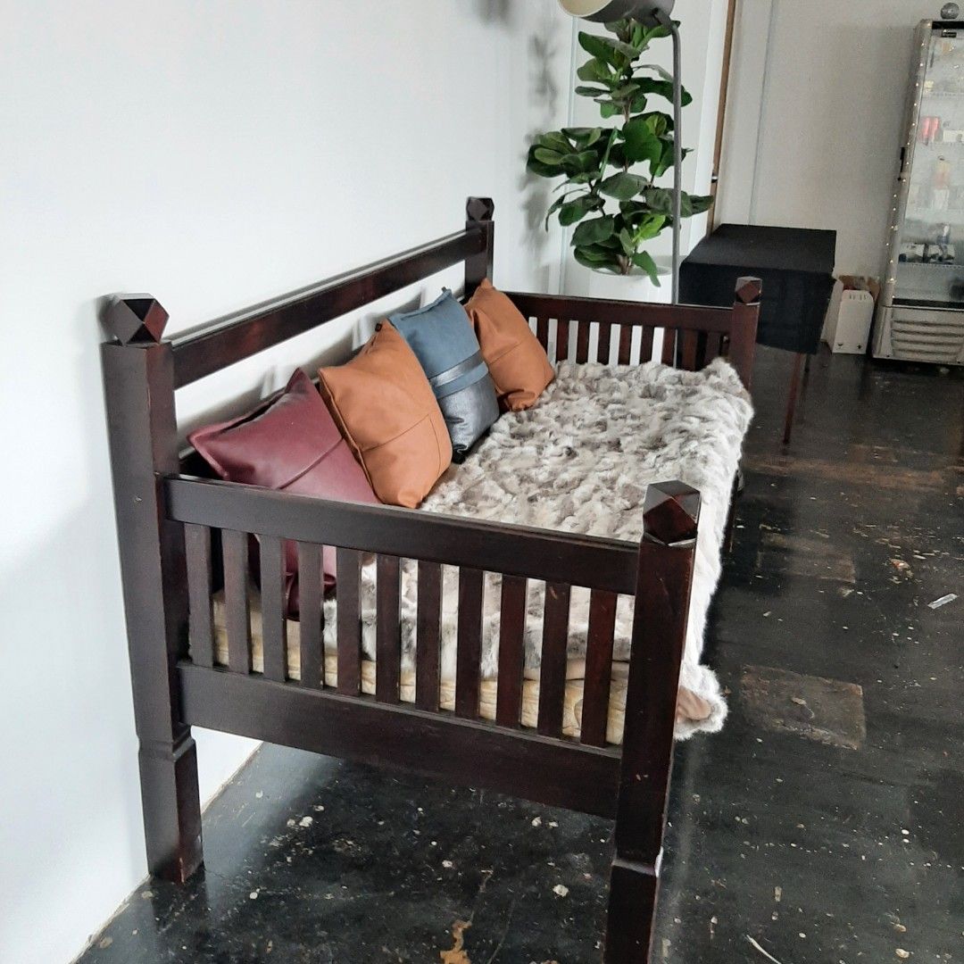Daybed (Category: Bed Frames & Mattresses) located in Singapore. Submitted by sgheartlander (Listing ID 1229540595, Image 3). Description: Wooden Daybed in Mahogony finish. Width 193cm, Depth 95cm. Height- back pole 110cm, front pole 91cm. Exclude transport.