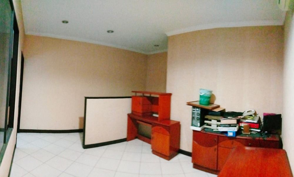 dijual_ruko_4_lantai_di_jl_per_1682903210_f660efbd_progressive