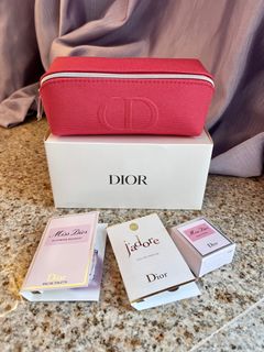 （分類：）位於 。 由 dolceyan 提交（商品編號 1229616099，圖片 1）。簡介： 。