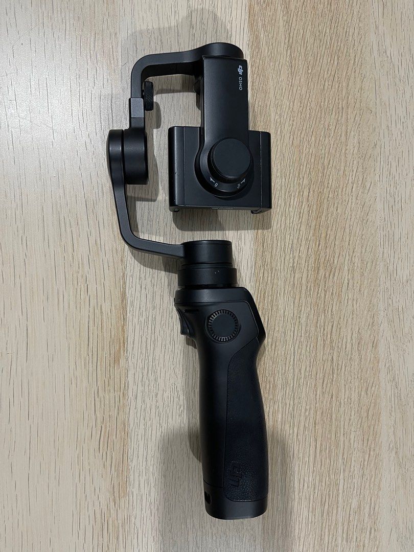 DJI Osmo Mobile (1st Gen), Photography, Photography Accessories ...