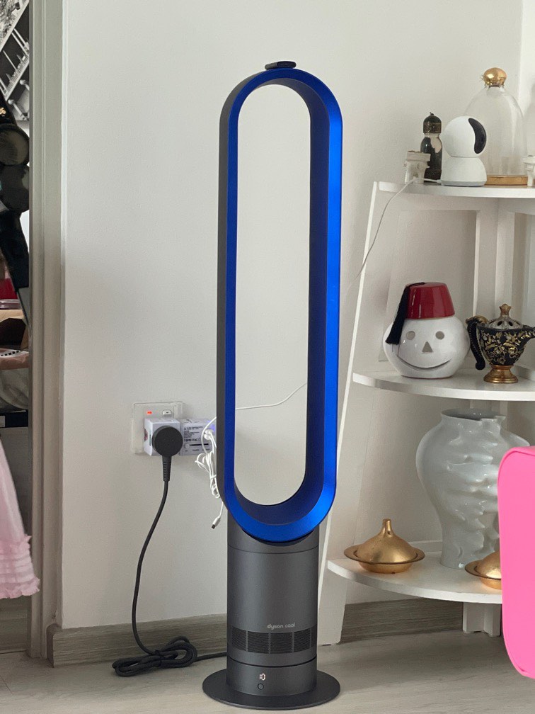 Dyson Fan, TV & Home Appliances, Air Conditioners & Heating on Carousell