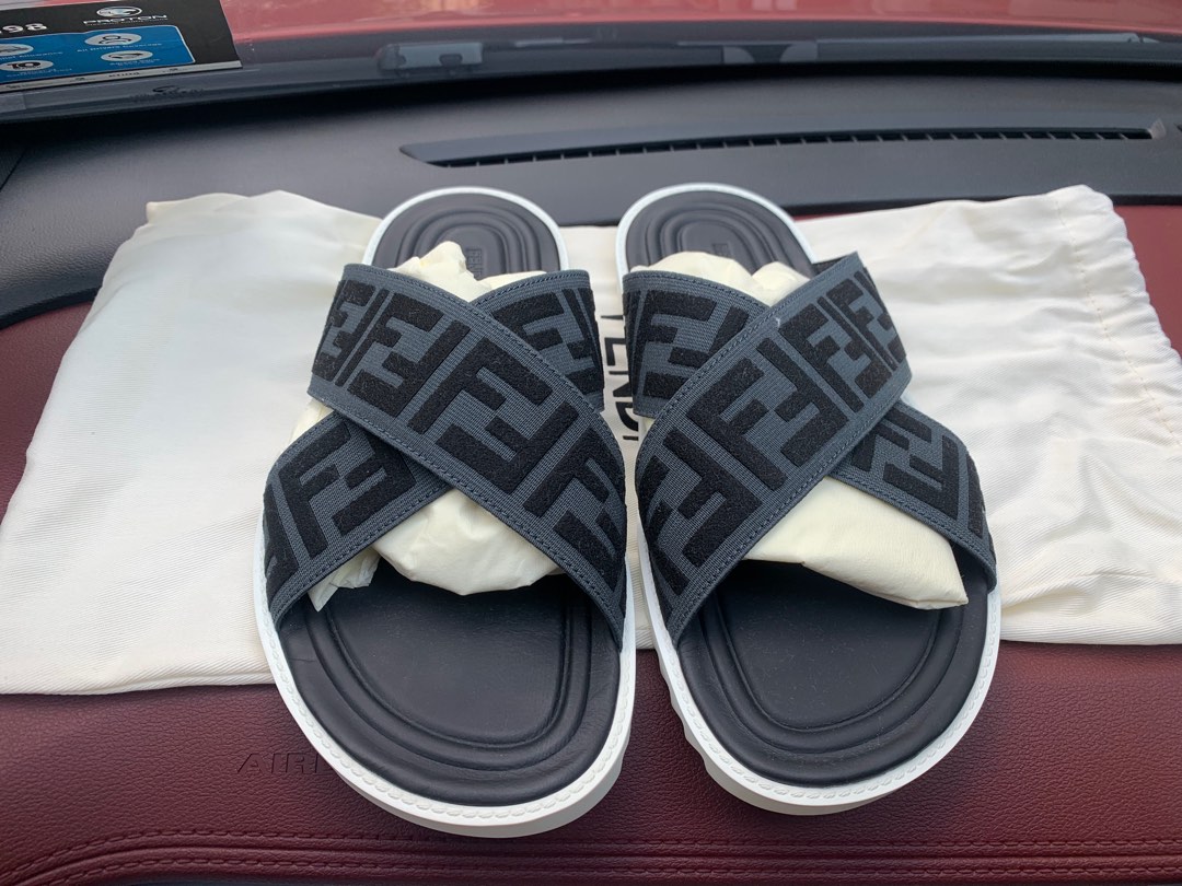 Fendi cross slides outlet