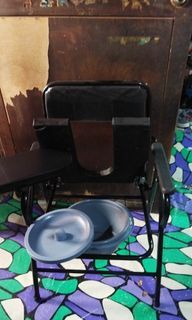 For sale toilet chair,hindi po nagamit bnew pa po yan,1,000php na lang po..