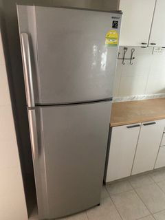 (Category: ) located in . Submitted by kel_teo (Listing ID 1229519114, Image 1). Description: .