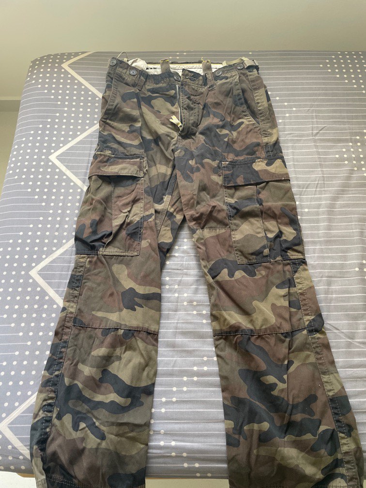Gap camouflage clearance trousers