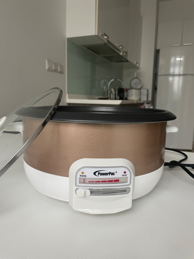 Gently Used (1 MONTH ONLY) Hot Pot Appliance, TV & Home Appliances