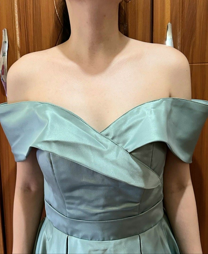 Semi gown for cheap js prom
