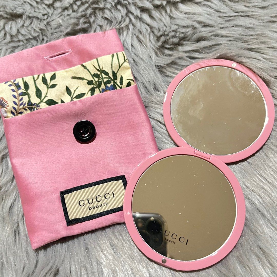 Gucci Beauty Mirror (Category: Makeup) located in San Mateo. Submitted by thewanderlustmanila (Listing ID 1229613851, Image 2). Description: 100% authentic from 🇺🇸 .