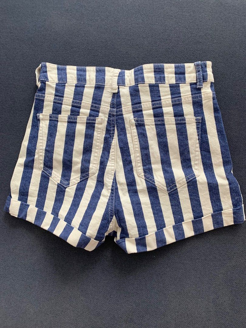 White shorts h and m store