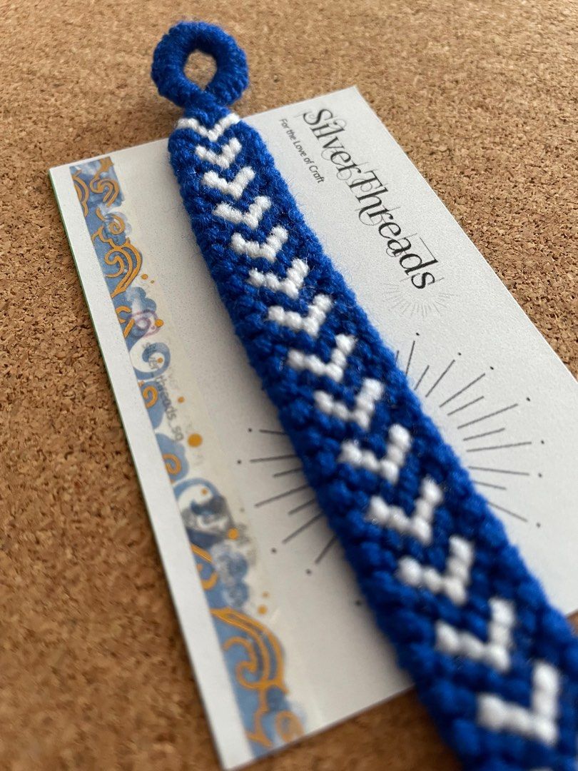 Friendship bracelet arrow on sale pattern
