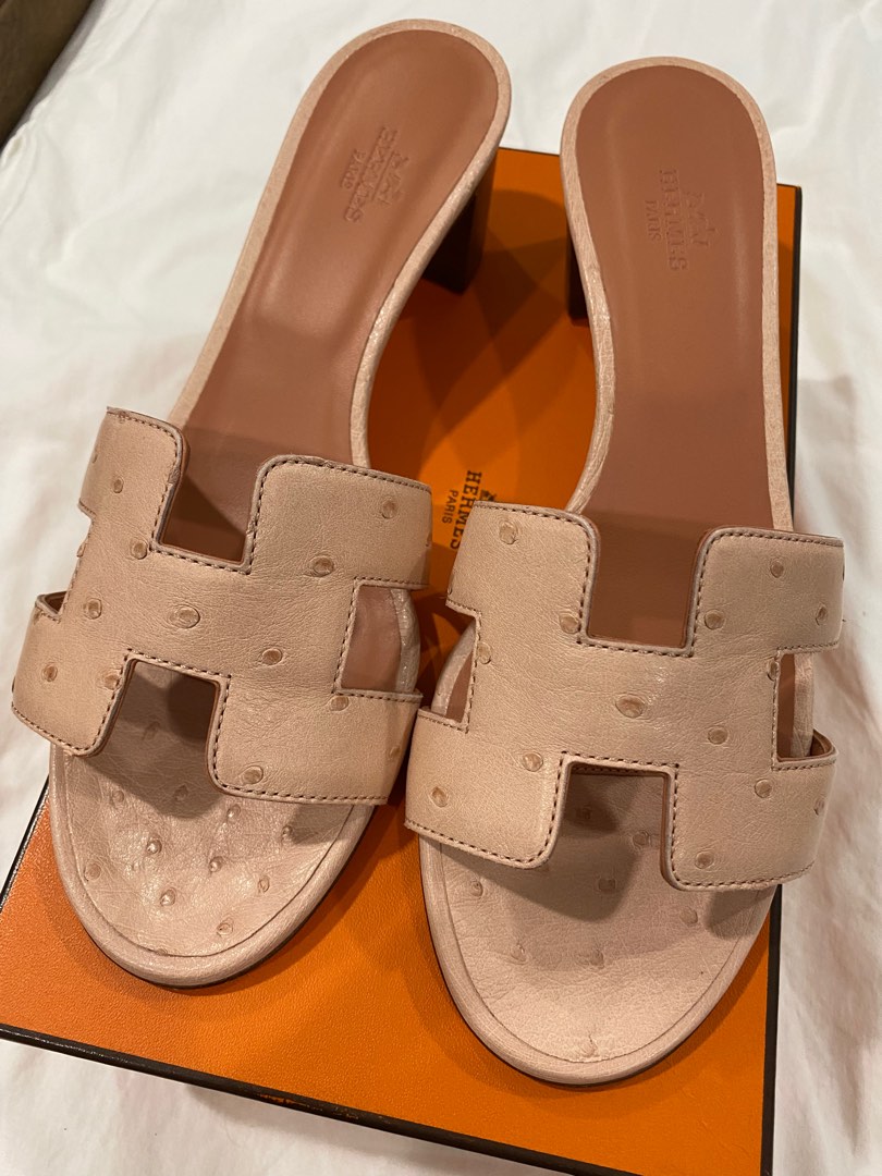 Hermes White Ostrich Oasis Sandals