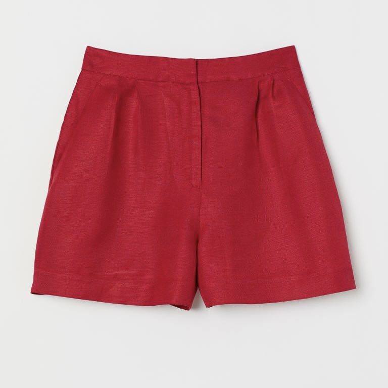 Red sales shorts h&m