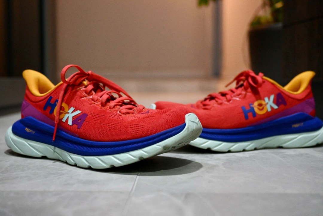 Hoka Mach 4 womens, Women's Fashion, Footwear, Sneakers on Carousell