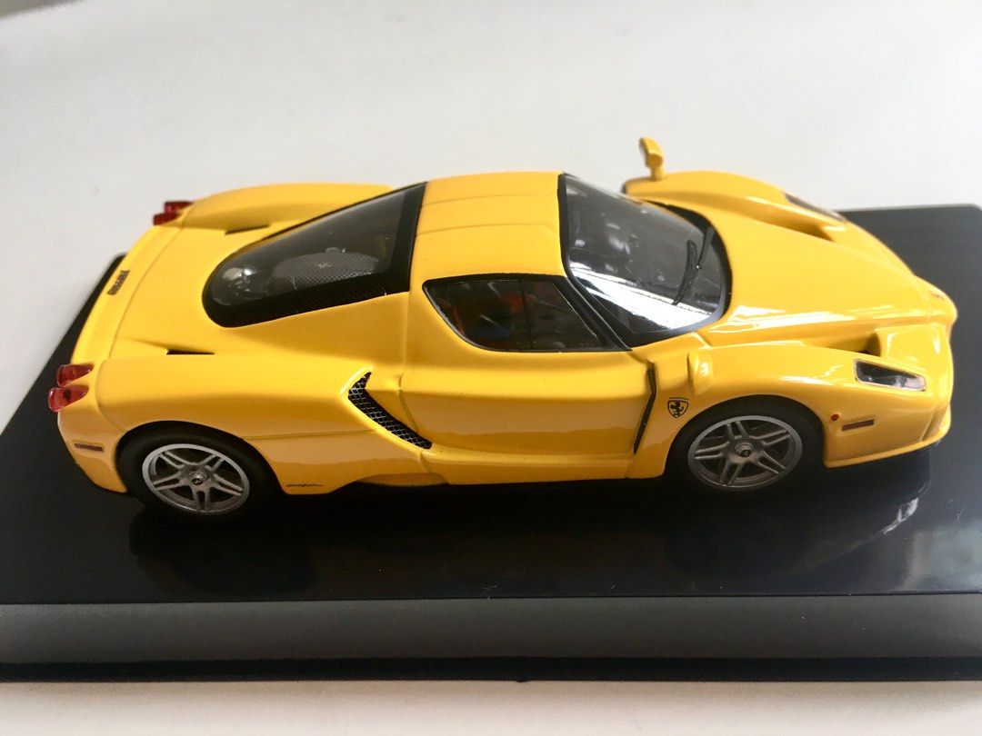 Hot Wheels elite 1/43 Enzo Ferrari yellow, 興趣及遊戲, 玩具& 遊戲