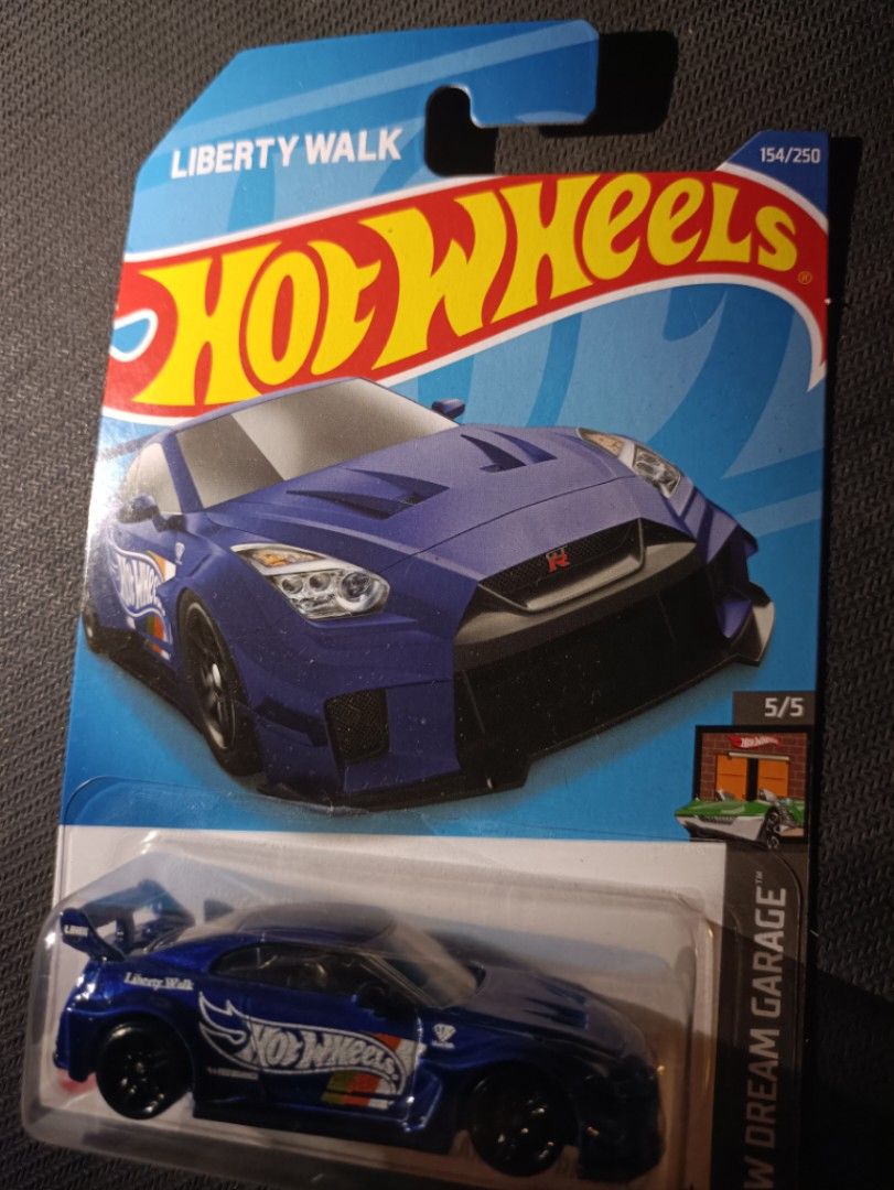 Hot Wheels LB-Silhouette Works GT Nissan 35GT-RR Ver.2 Blue LBWK ...