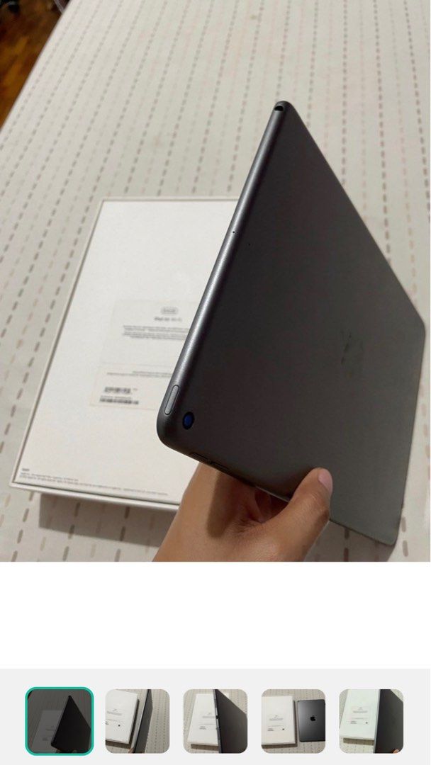 Ipad Air 3 (Category: iPad) located in Pasig City. Submitted by jeyzwup (Listing ID 1229568320, Image 3). Description: Ipad Air 3 64 GB With free case With original box With Original Charger And with goojodoq pencil.