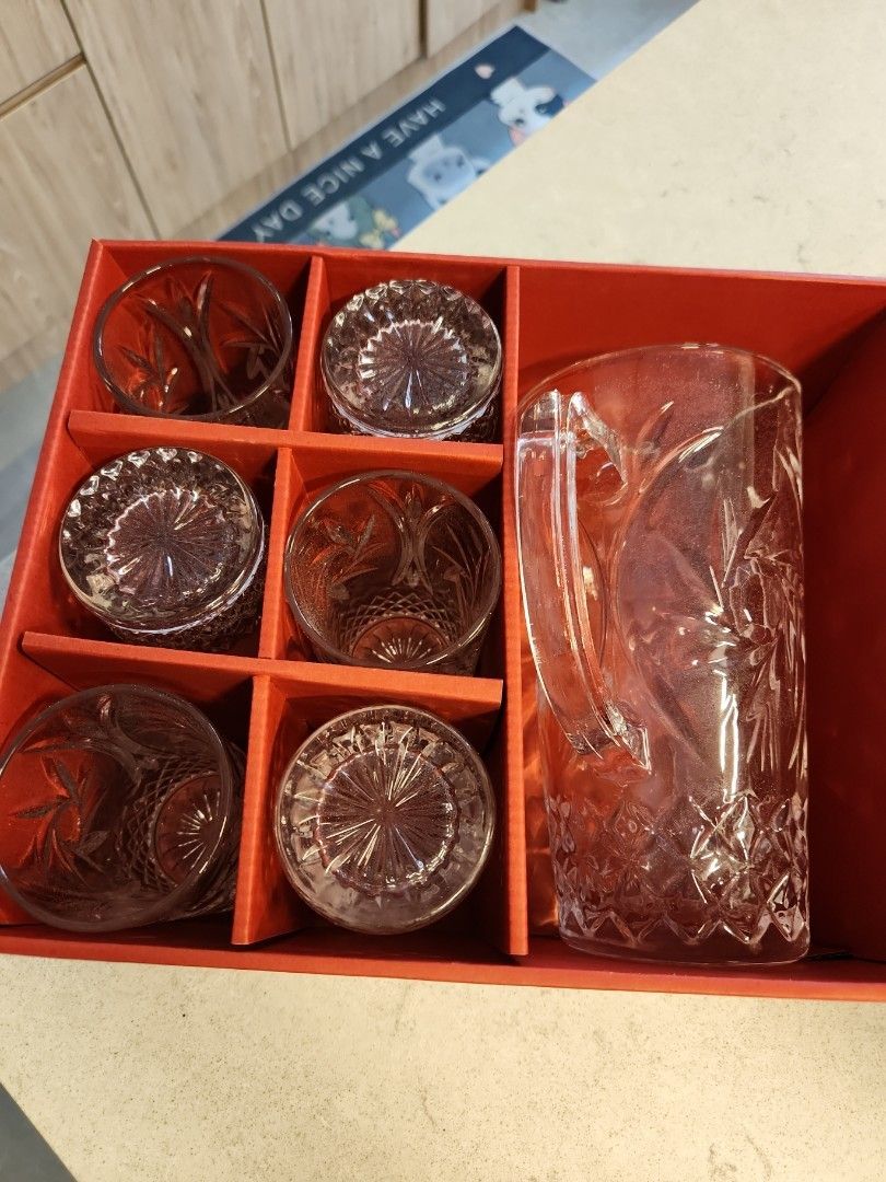 King pitcher and glass 7 piece set, Furniture & Home Living