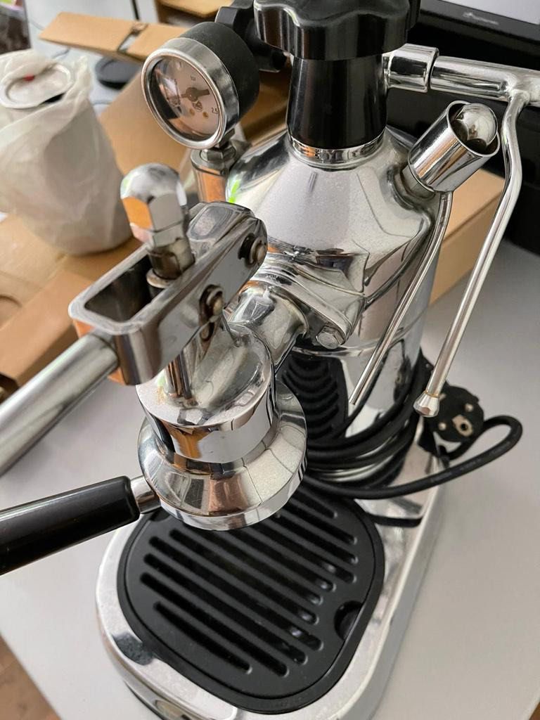 La Pavoni coffee machine, TV & Home Appliances, Kitchen Appliances