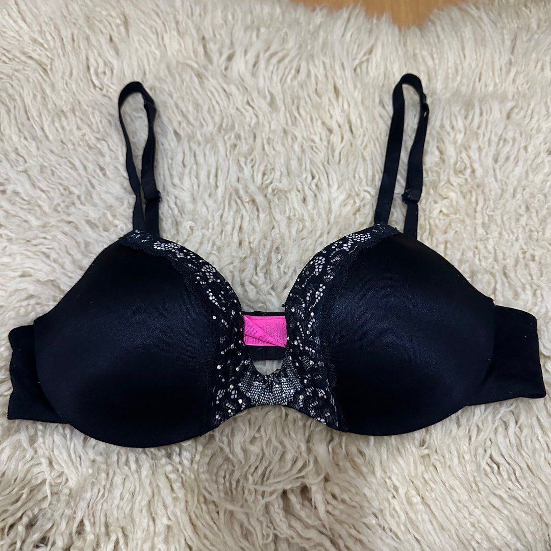 La Senza BODY KISS 32B on tag Sister Sizes: 34A, 30C Cushioned underwire  and padding for