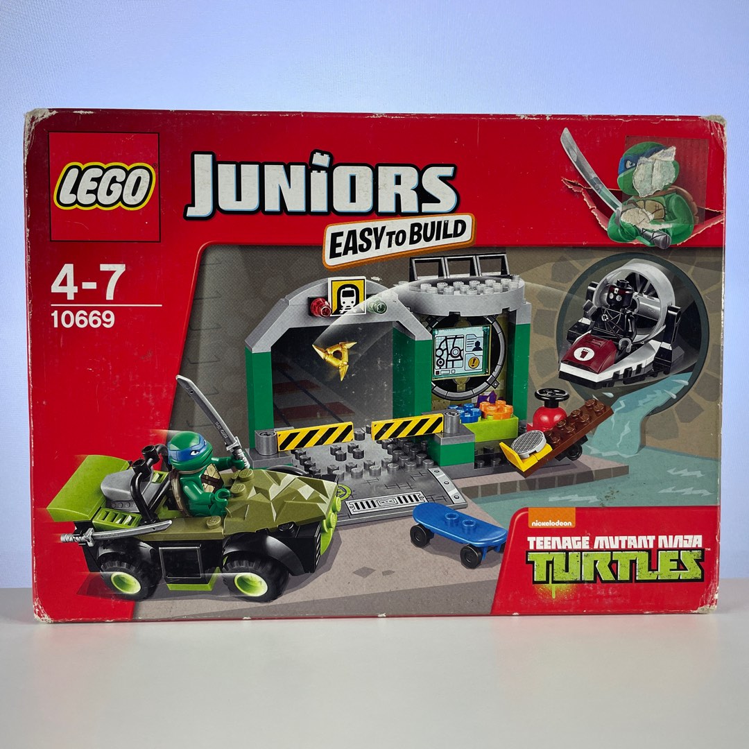 Lego Juniors 10669 Teenage Mutant Ninja Turtle Lair Hobbies