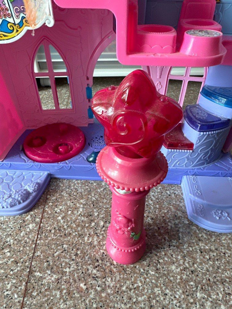 Little people princess castle hobbies toys toys games on carousell