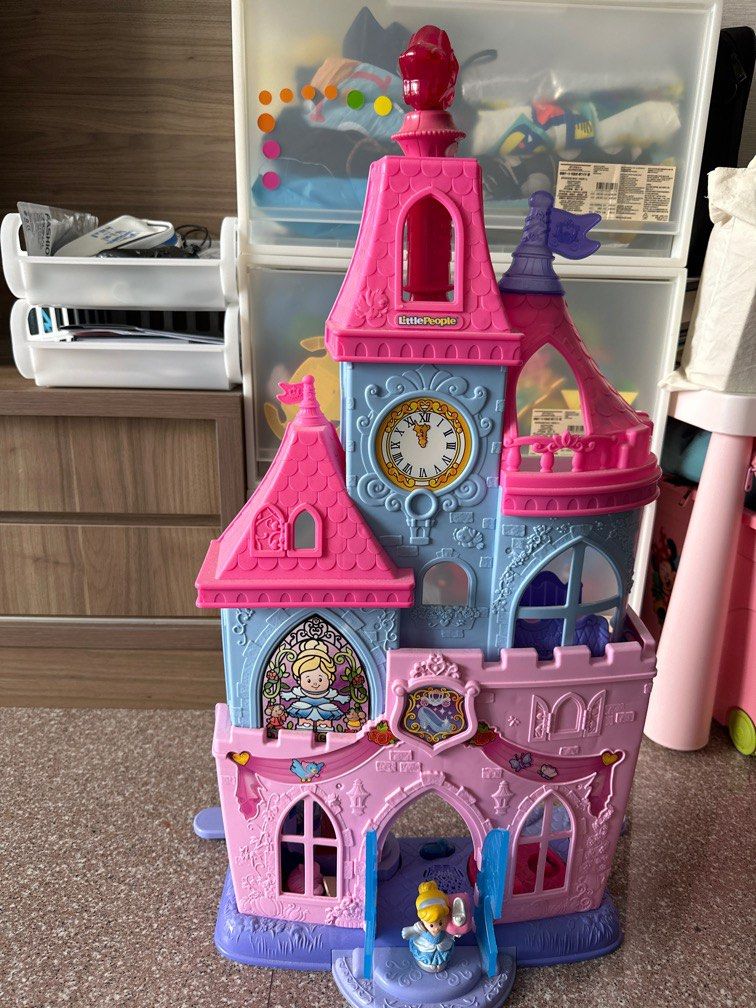Little people princess castle hobbies toys toys games on carousell