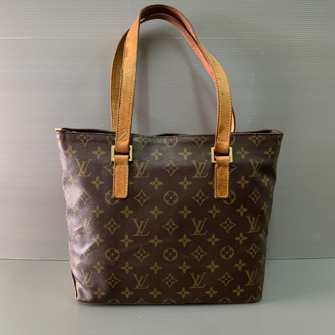 Louis Vuitton V Tote MM Monogram Safran Bag, Luxury, Bags & Wallets on  Carousell