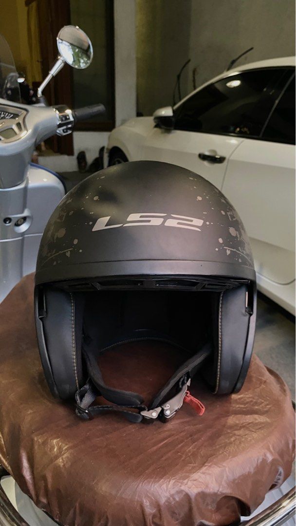 Casco Moto Jet LS2 Spitfire II Black Flag - Aperto, Con Parasole Integrato, Omologazione ECE 22.06