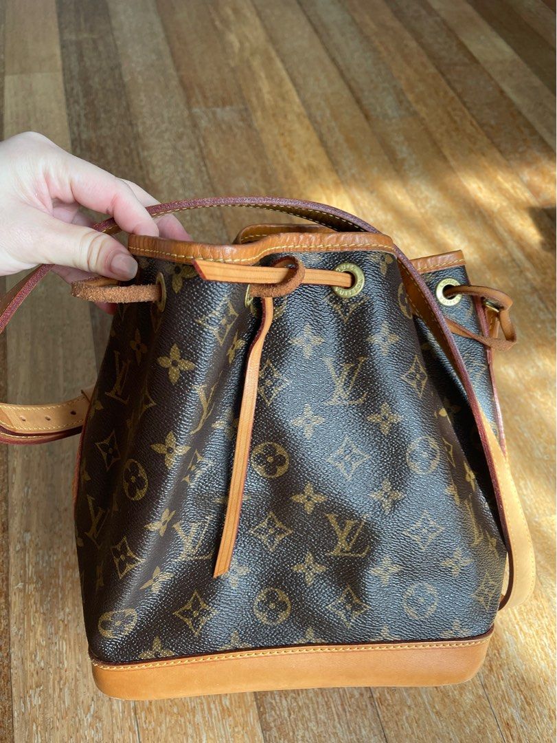 Louis Vuitton LV Monogram Noe BB Bucket Bag, Luxury, Bags & Wallets on  Carousell