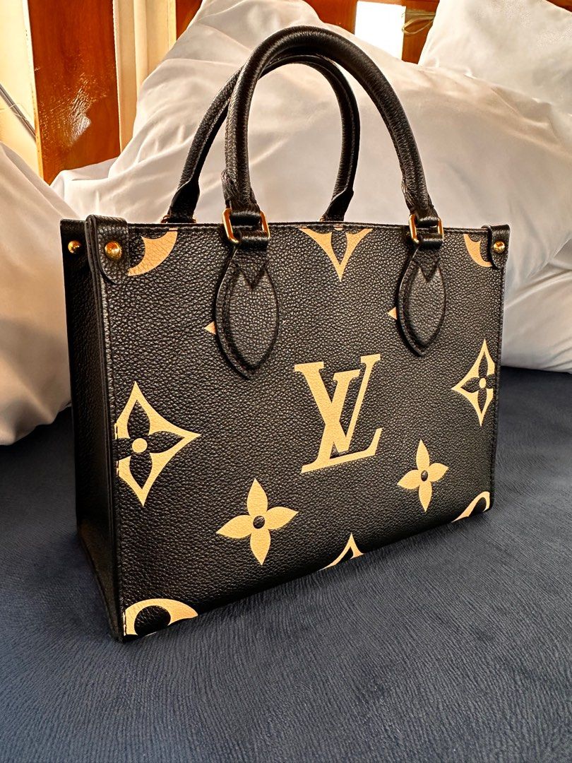 Brand New Louis Vuitton OnTheGo PM Bicolor. Louis Vuitton OTG PM! Complete  with Receipt! ✓✓, Luxury, Bags & Wallets on Carousell