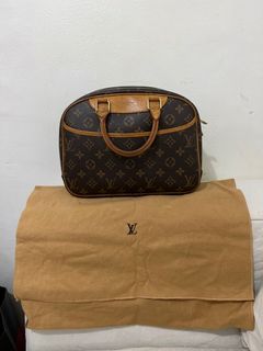 Dee.Gadgets - LV Trouville Size MM Japan Preloved High