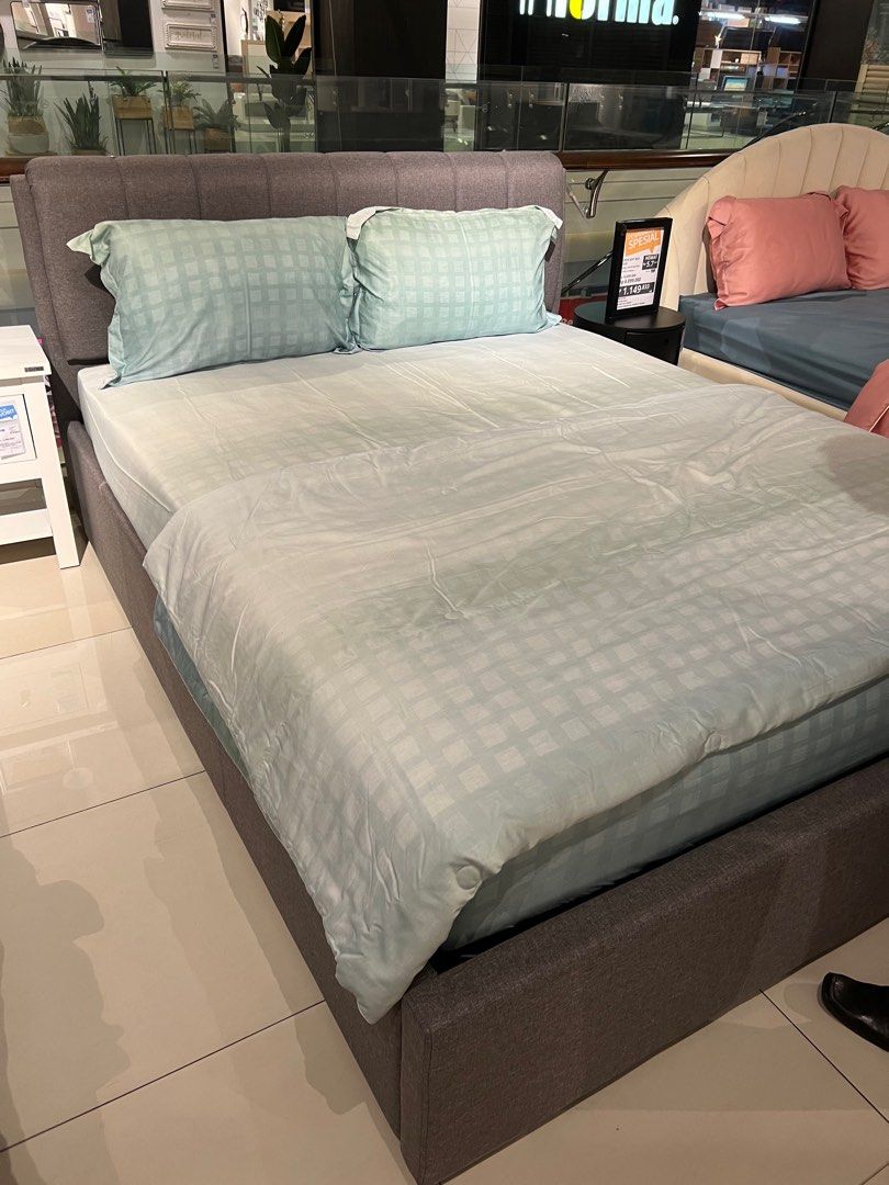 Matras Informa Spring Bed Tempat Tidur on Carousell
