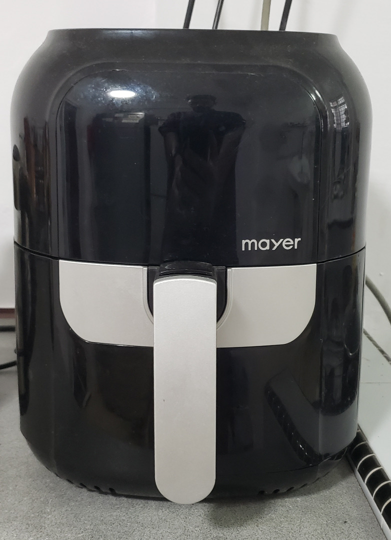 Mayer 5.5L Digital Air Fryer MMAF501D, TV & Home Appliances, Kitchen