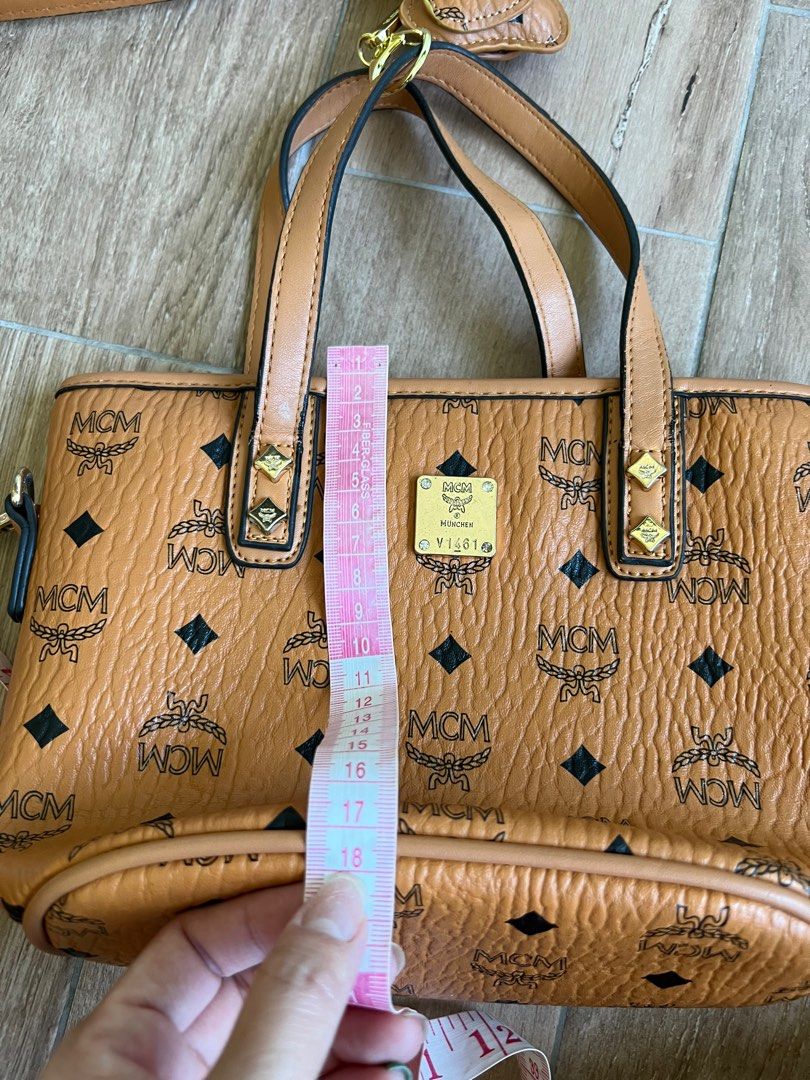 Mcm bag v1461 new arrivals
