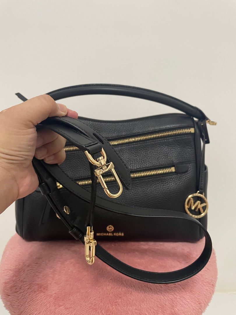 Michael kors two way bag hotsell