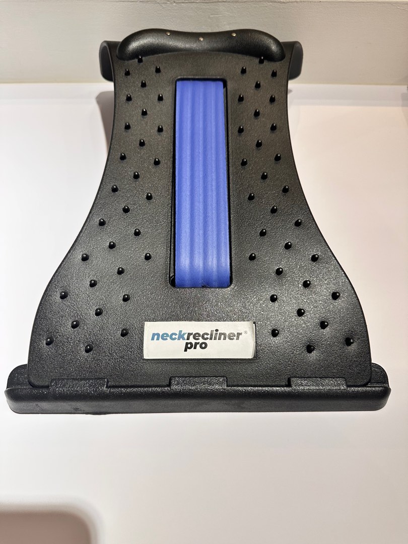 Neckrecliner Pro, Health & Nutrition, Braces, Support & Protection on Carousell